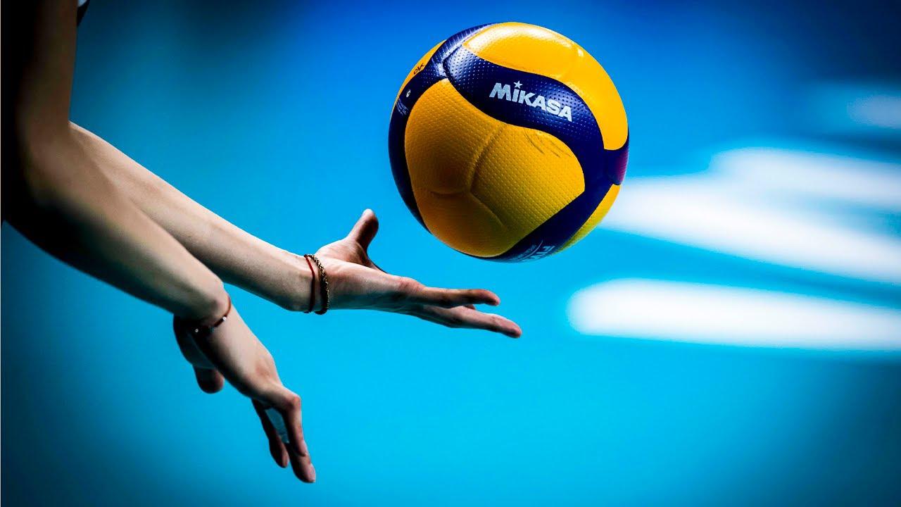 Bu gün qadın voleybolçuların Yüksək Liqasında IX tura start verilib.